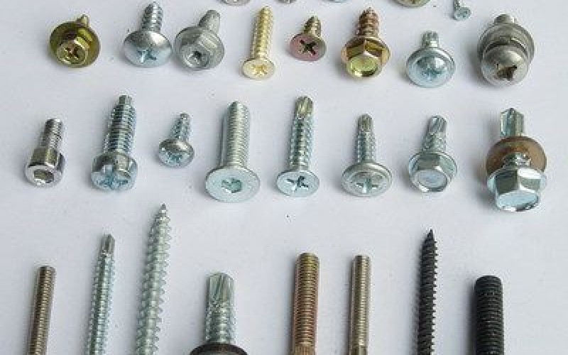 What Are Screws And Bolts And The Difference Between Them